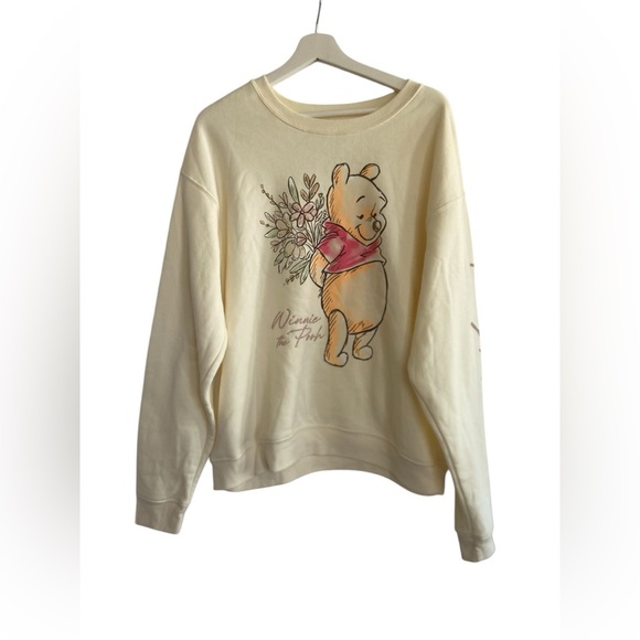 Disney Winnie the Pooh rare Cream Winnie the Pooh Sweatshirt Size XL - Picture 1 of 16